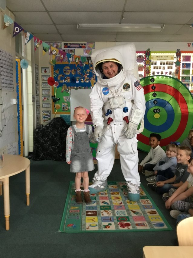 Image of Year 1 Visit from a Spaceman!